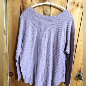 American Eagle long sleeve waffle shirt